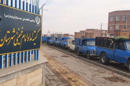 ۲۶ سری جهیزیه به نوعروسان نقده از طرف کمیته امداد این شهرستان اهدا شد