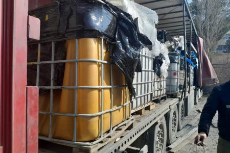 انهدام یک تیم قاچاق قطعات خودرو‌های سنگین در مهاباد