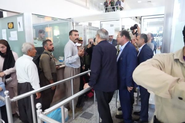 بازدید اعضای کمیسیون امنیت مجلس از مرز تمرچین پیرانشهر